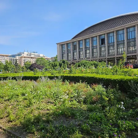 Landmark View - Concerthall - Chic Comfort 1Bdr Appartamento Bucarest