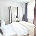 Landmark View - Concerthall - Chic Comfort 1bdr Apartman