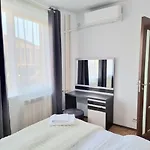 Landmark View - Concerthall - Chic Comfort 1bdr *