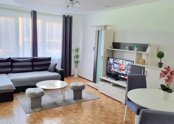 Landmark View - Concerthall - Chic Comfort 1bdr Boekarest